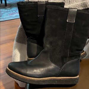 Clark’s sz 6 Glick Elmfield mid calf boot smooth leather toe suede shaft black